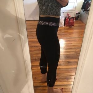 Lululemon Secret Garden Crop leggings size 4